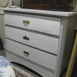 588 6097 CHEST OF DRAWERS